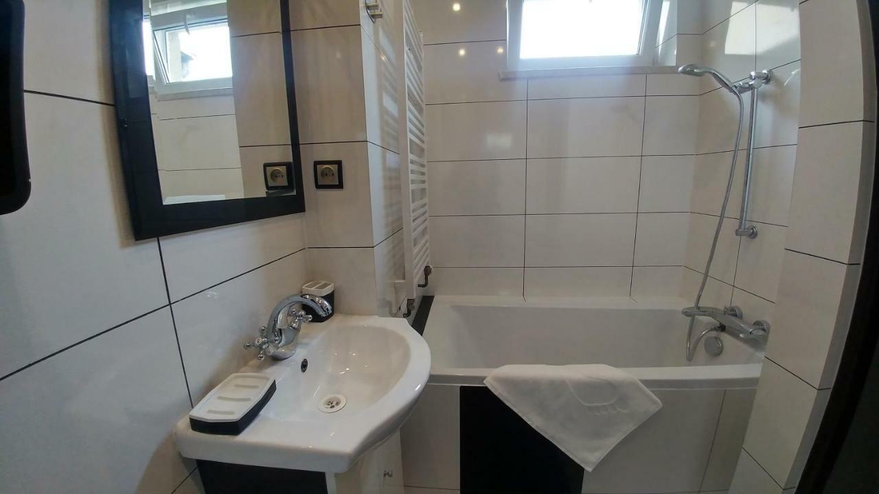 Apartamenty Korona Krosno Exterior photo